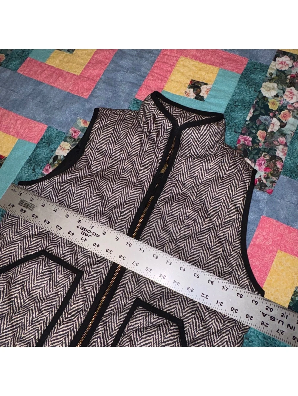 J.Crew $98 Women's S Quilted Herringbone Excursion Vest jacket Size Small